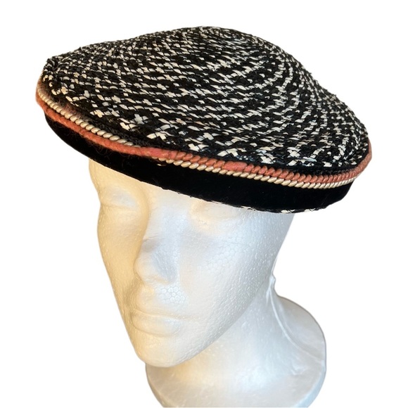VINTAGE Straw beret|small (see measurements) main image 4